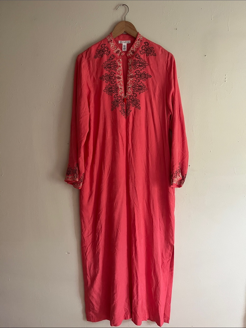 Oscar de la renta Embroidered Coral Long Sleeve Maxi Dress